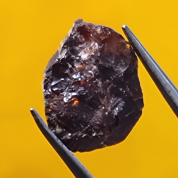 Garnet ( Almandine) \ Shigar Valley \ Pakistan Natural Specimen Gemstone Crystal - Picture 3 of 8